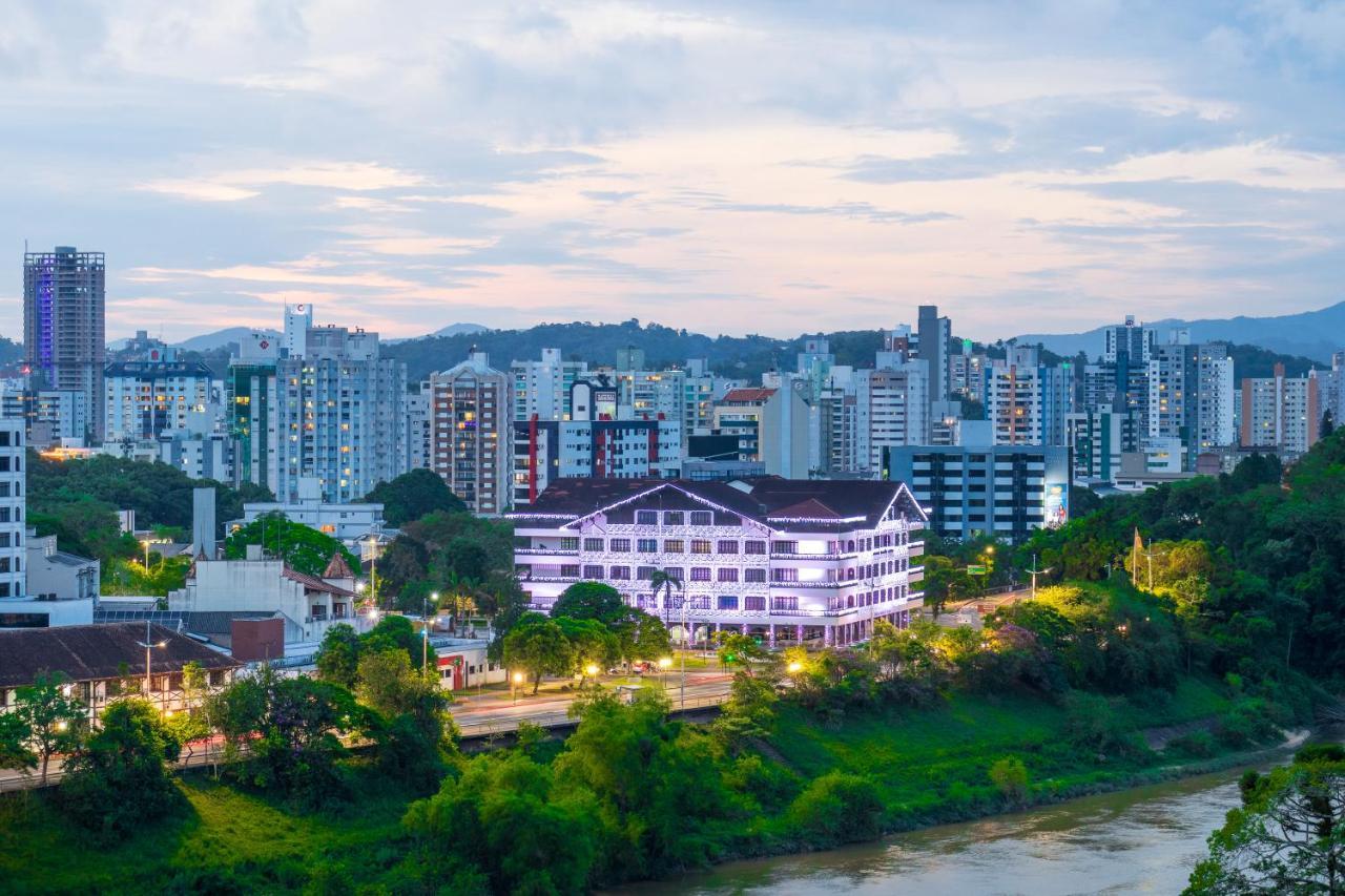 Blumenau Tower By Castelo Itaipava Hotel Exterior photo